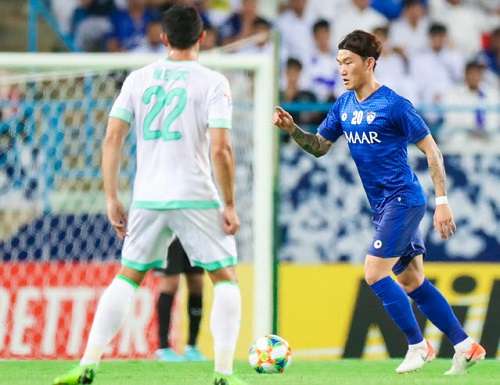 من لقاء الهلال وأهلي جدة