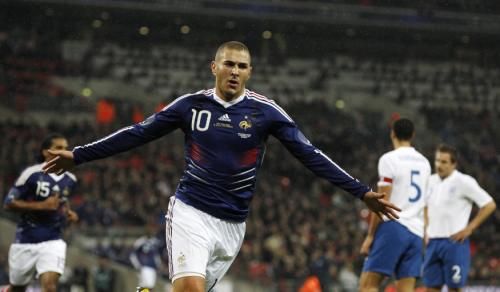 2010-11-17t202911z_01_wem109_rtridsp_3_soccer-england_reuters