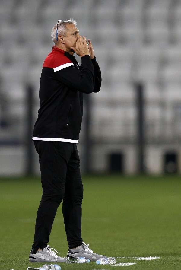 بيرنارد كازوني