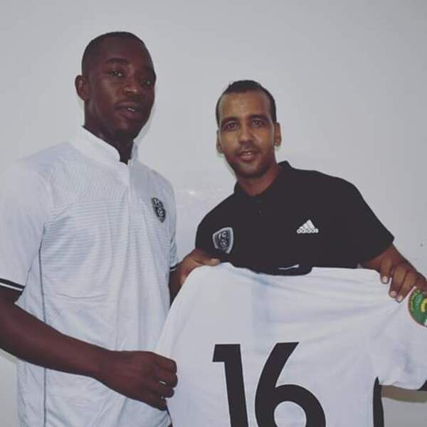 من تقديم اللاعبين