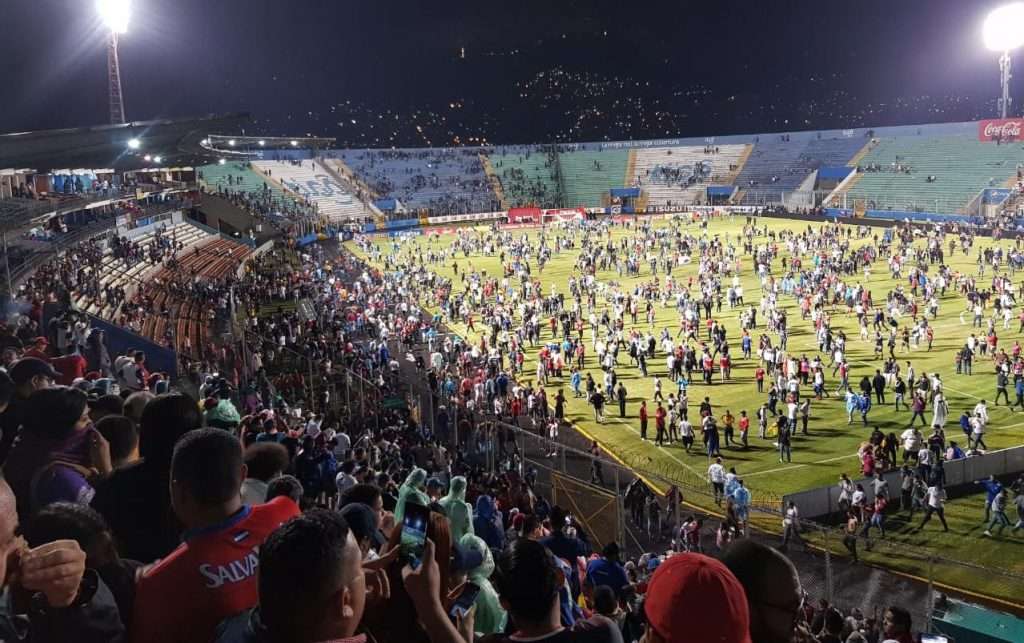 جانب أعمال الشغب