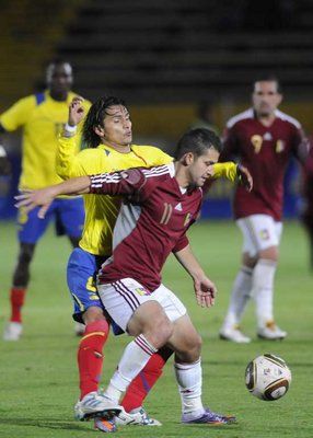 2010-11-18-00000102453925