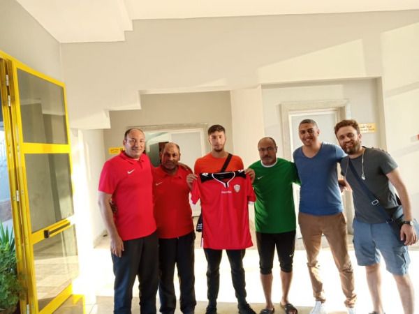 من تقديم اللاعب