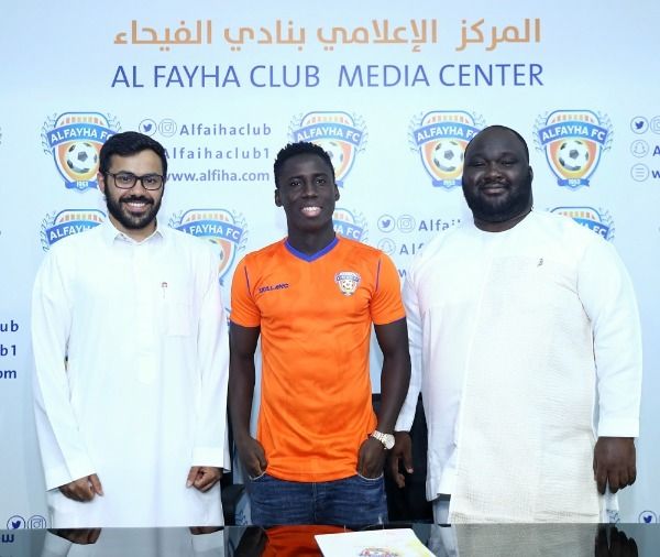 من تقديم اللاعب