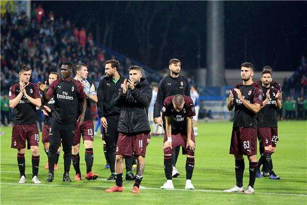 لاعبو ميلان