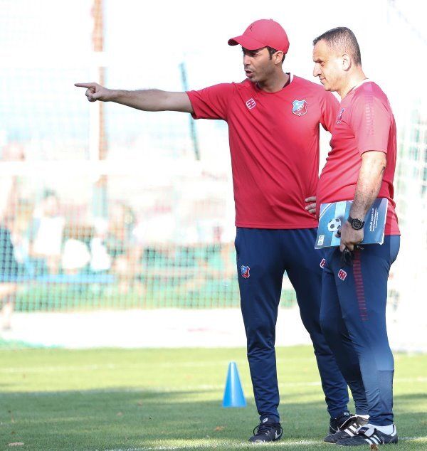 السيد ومساعده التونسي خليل الجبالي