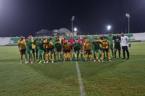 لقطة قبل انطلاق المباراة