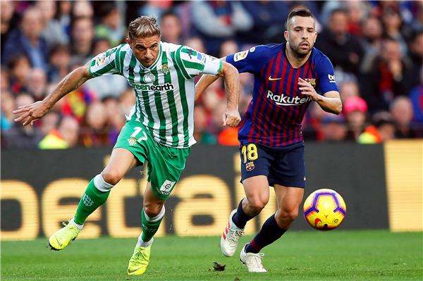 من لقاء الموسم الماضي