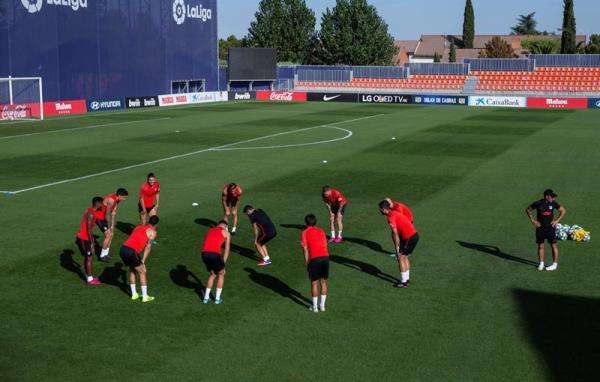 جانب من التدريبات