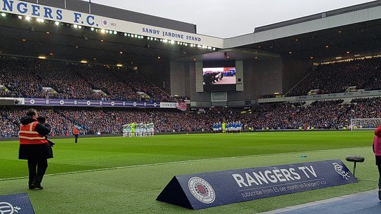 ملعب إيبروكس