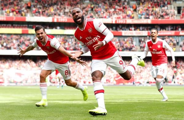 لاعبو آرسنال