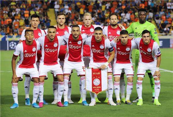 لاعبو أياكس 