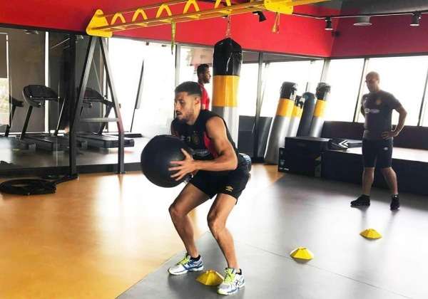 من التدريبات الخاصة ليوسف البلايلي