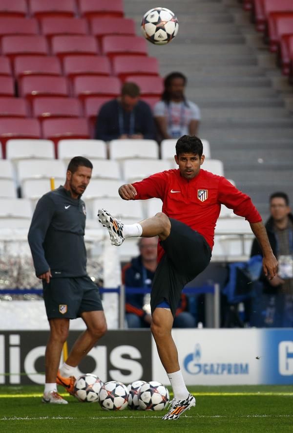 دييجو كوستا وسيميوني