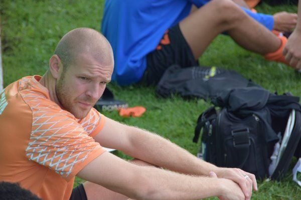 سنديروس خارج حسابات كاظمة