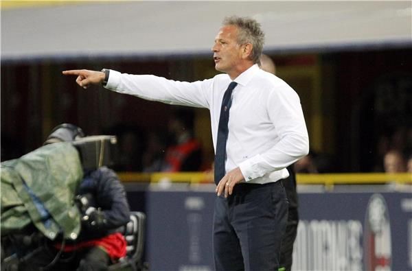 سينيسا ميهايلوفيتش 