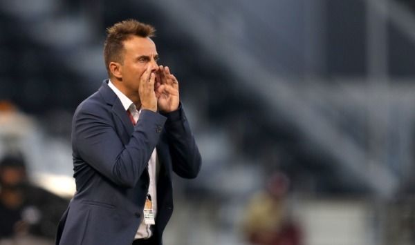 كارلوس ألوس