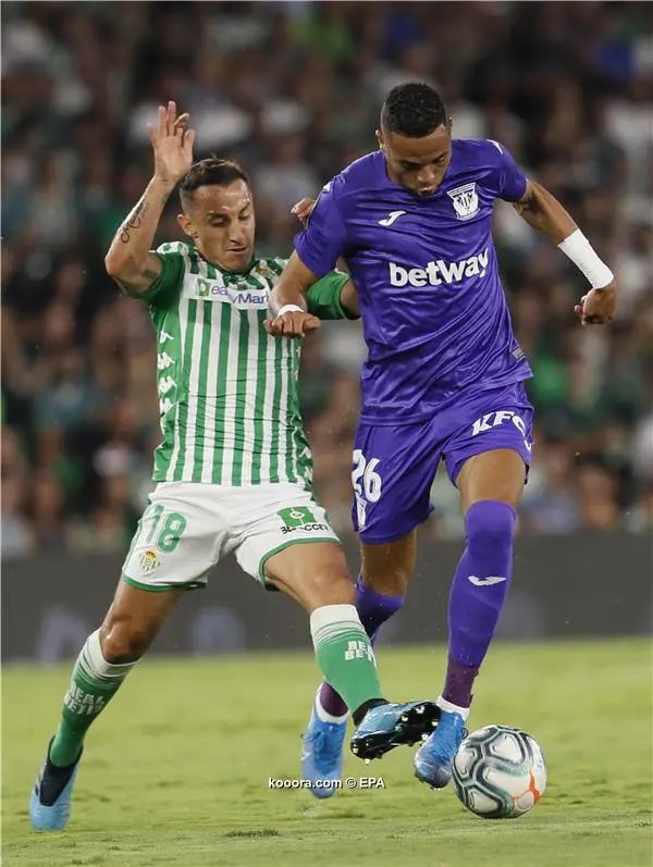 ?i=epa%2fsoccer%2f2019-08%2f2019-08-31%2f2019-08-31-07808460_epa