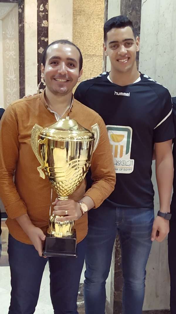 أحمد هشام مع مراسل كووورة