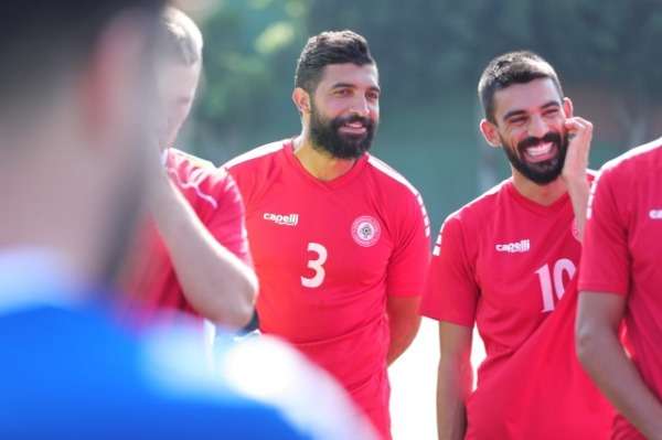 لاعبو منتخب لبنان