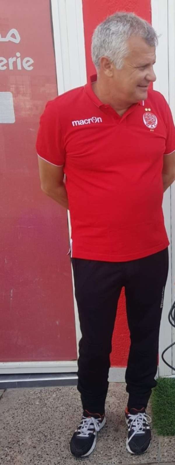  زوران مانولوفيتش