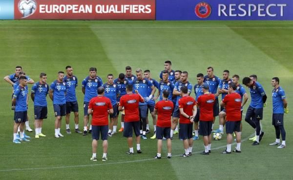 من مران منتخب إسبانيا