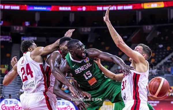 ?i=epa%2fbasketball%2f2019-09%2f2019-09-05-07819061_epa