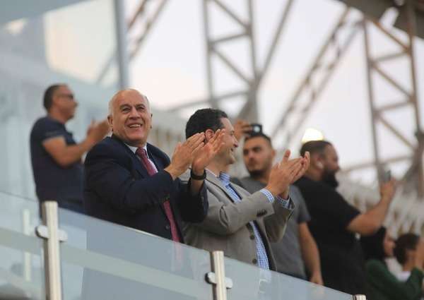 الرجوب يحتفل بانتصار الفدائي