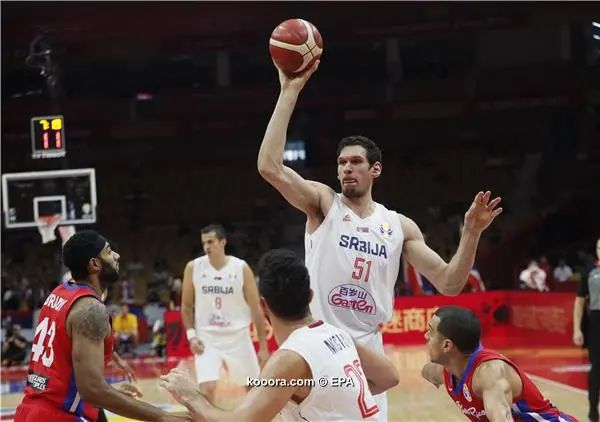 ?i=epa%2fbasketball%2f2019-09%2f2019-09-06-07821982_epa