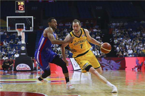 جانب من لقاء أستراليا والدومينيكان