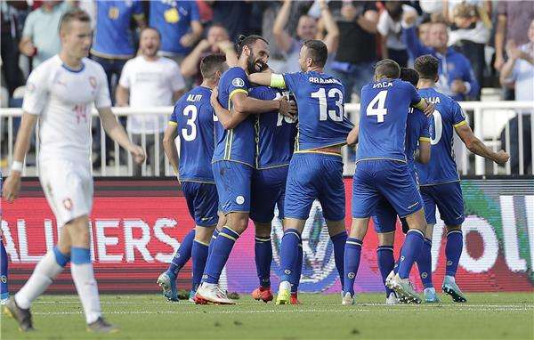 فرحة لاعبي منتخب كوسوفو