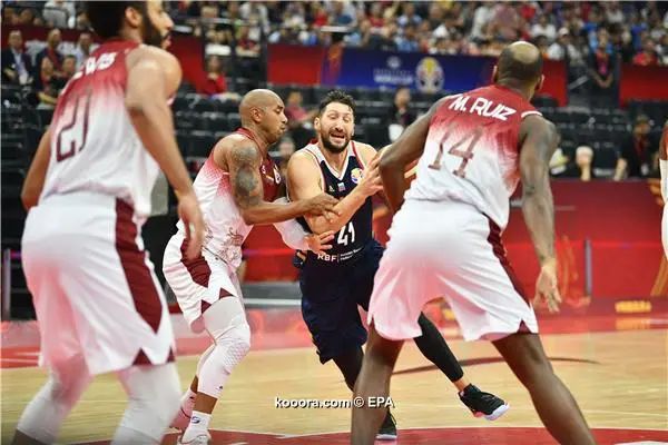 ?i=epa%2fbasketball%2f2019-09%2f2019-09-08-07827436_epa