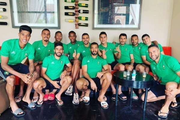 لاعبو المنتخب المحلي