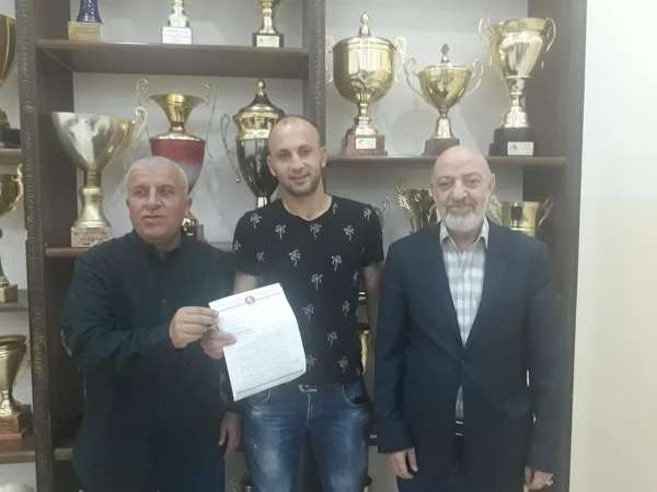 من توقيع صلاح مسعد