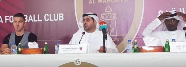 من تقديم اللاعب