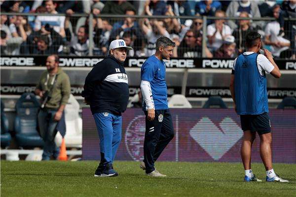 دييجو مارادونا