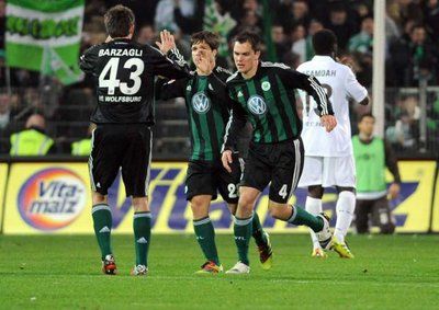 2010-11-21-00000102459544