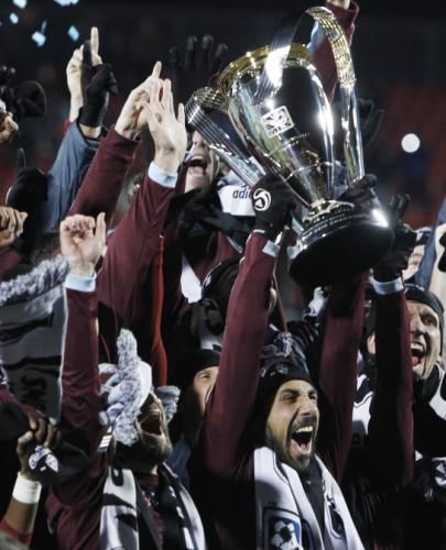 2010-11-22t051611z_01_mdb110_rtridsp_3_soccer_reuters