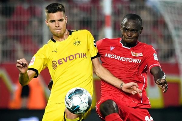 جوليان فيجل