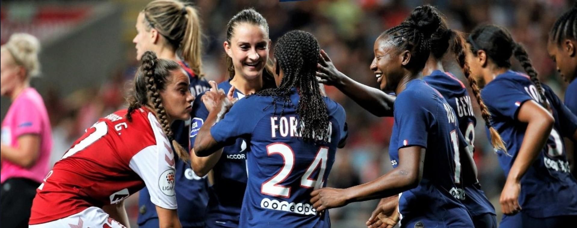 لاعبات باريس سان جيرمان