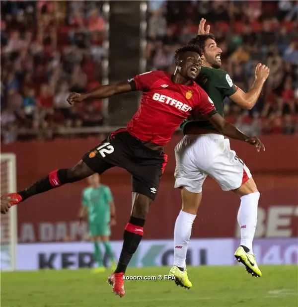 ?i=epa%2fsoccer%2f2019-09%2f2019-09-13%2f2019-09-13-07840711_epa