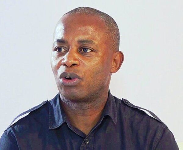 آيزك أنجاتا