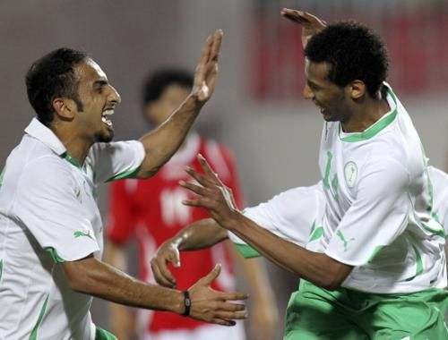 2010-11-22t175854z_01_aden05_rtridsp_3_soccer_reuters