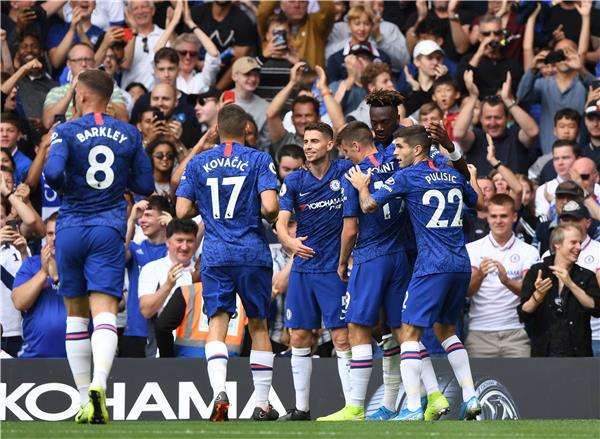 لاعبو تشيلسي