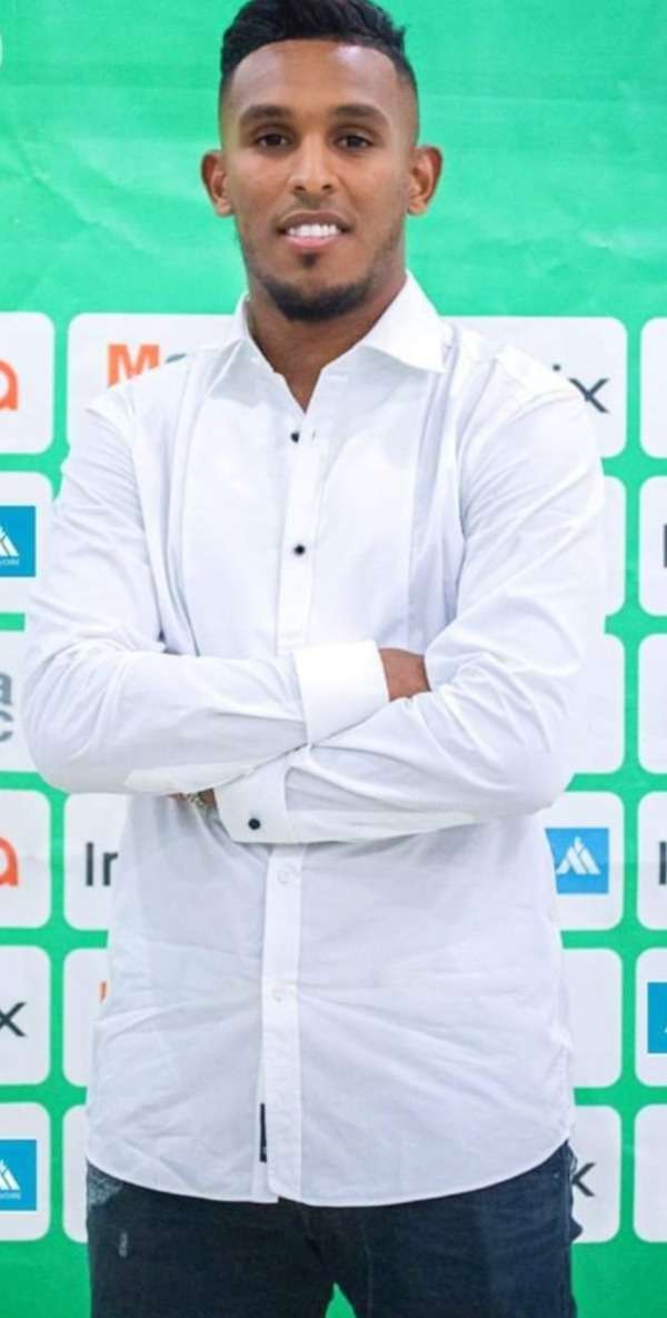 سند الورفلي