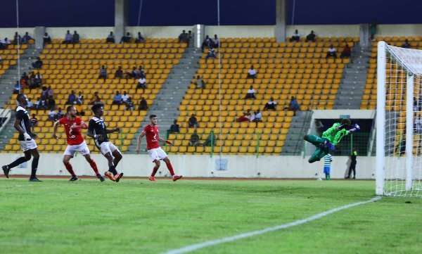 لقطة من المباراة