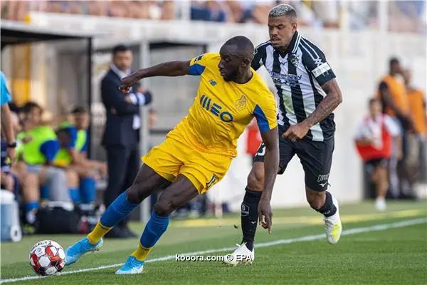 ?i=epa%2fsoccer%2f2019-09%2f2019-09-15%2f2019-09-15-07845136_epa