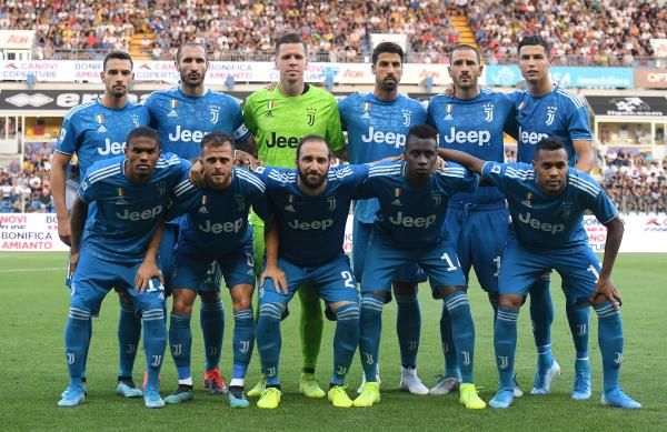 لاعبو يوفنتوس