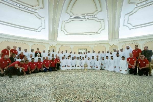 من الاستقبال