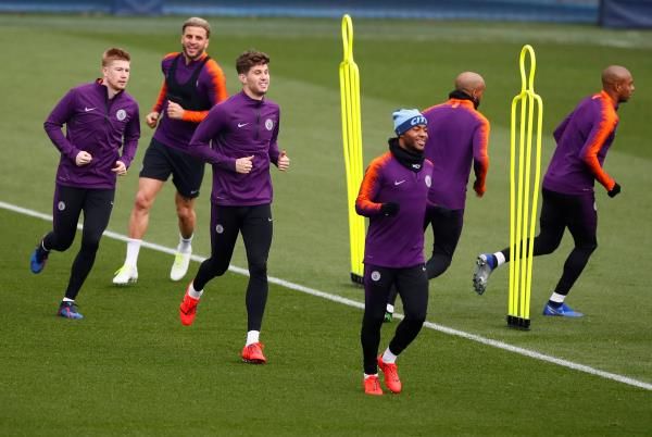 لاعبو مانشستر سيتي